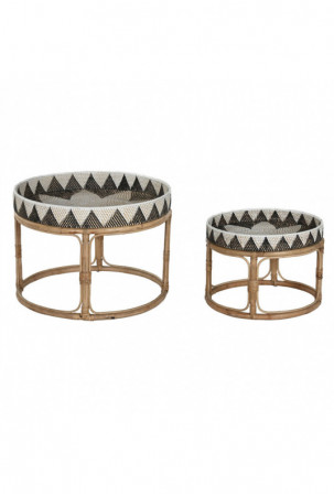 Dviejų staliukų rinkinys...