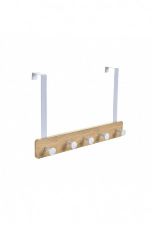 Paltų kabykla pritvirtinama...