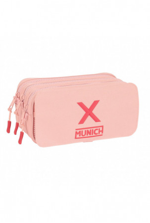 Trigubas penalas Munich...