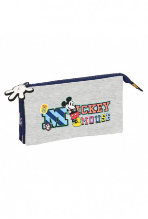 Trigubas penalas Mickey...