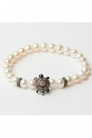 Moteriški apyrankės...