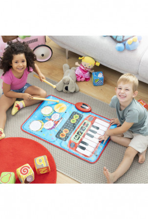 2 viename muzikinis...