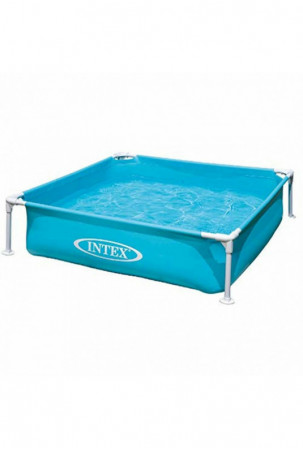 Išmontuojamas baseinas...