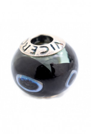 Moteriški karoliukai...