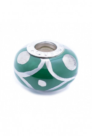 Moteriški karoliukai...