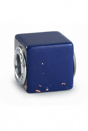 Moteriški karoliukai...