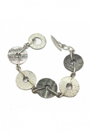 Moteriški apyrankės Guess...