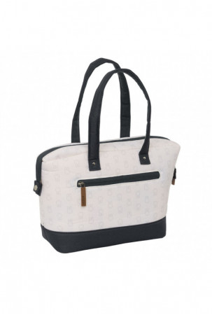 Kelionių reikmenų dėžutė...