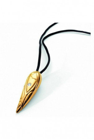 Moteriškas pakabukas...