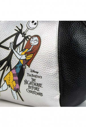 Kelionių reikmenų dėžutė...