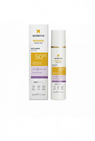 Kremas nuo saulės veidui...