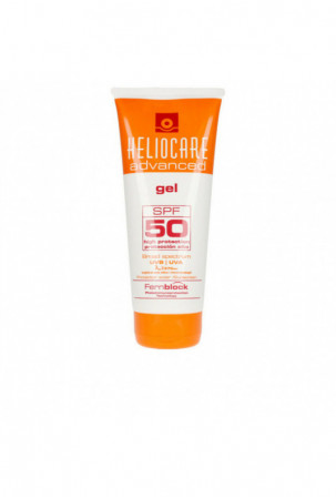 Kremas nuo saulės veidui...