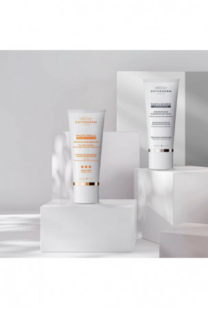 Kremas nuo saulės veidui...