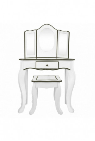 Stalas su priedais ir...