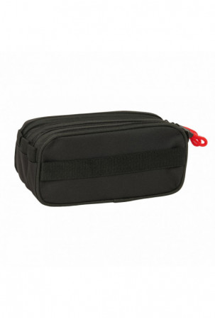 Trigubas penalas Munich...