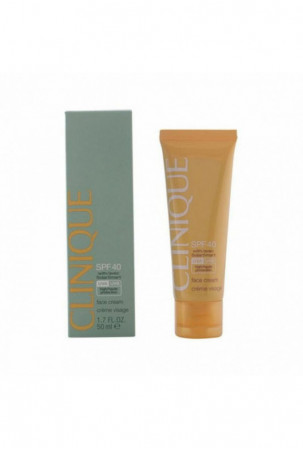 Kremas nuo saulės veidui...