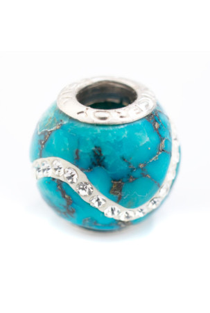 Moteriški karoliukai...