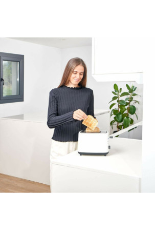 Skrudintuvas Black & Decker BXTOA820E 820 W